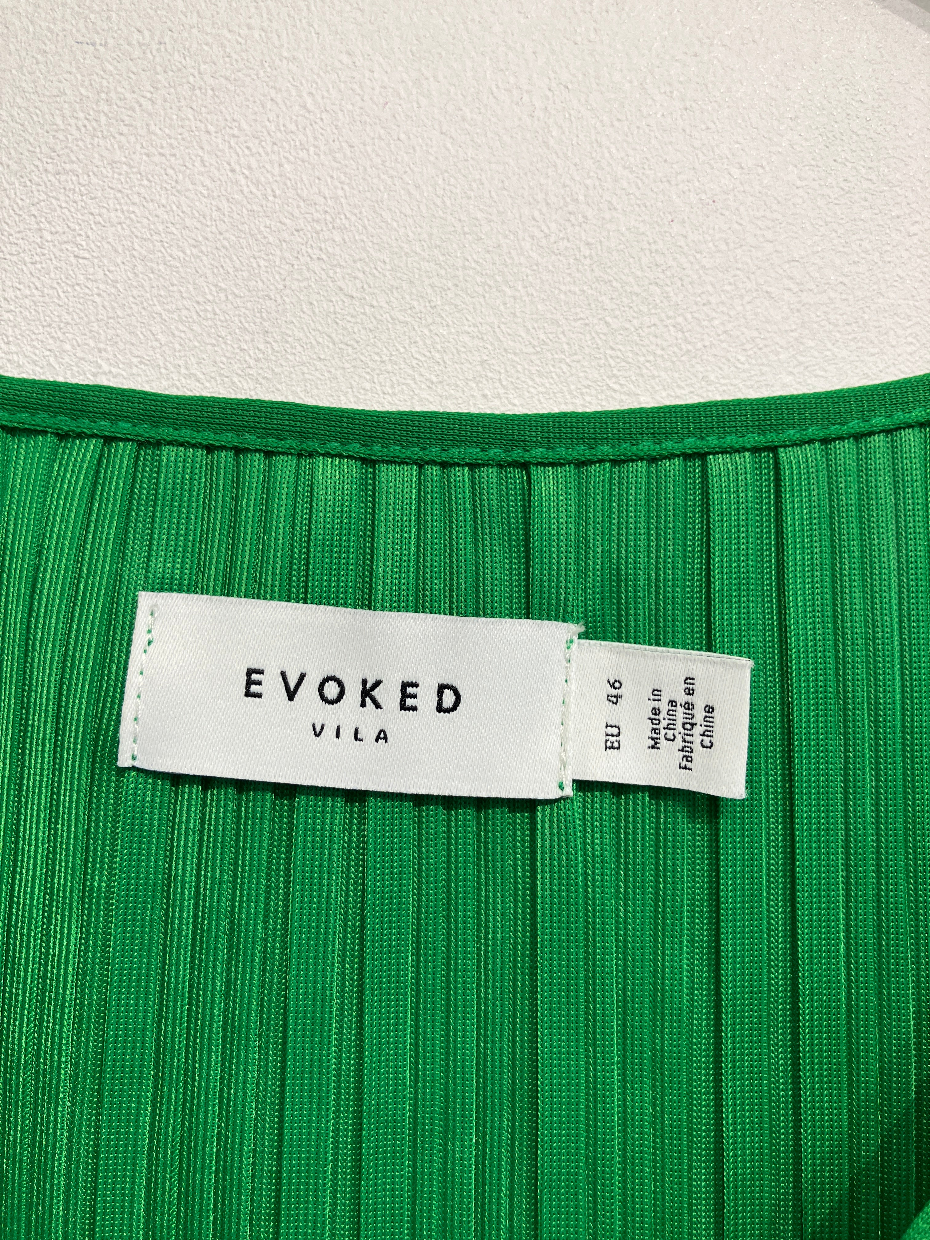 Evoked Kjole